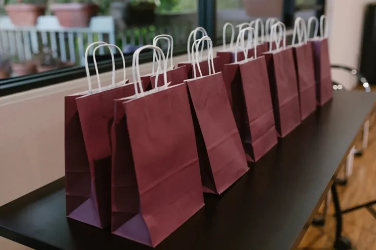 Best Gift Bag Ideas for Events and Retail
