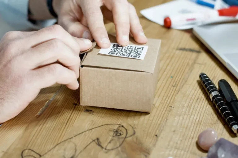 How Packaging Content Can Attract Business Buyers