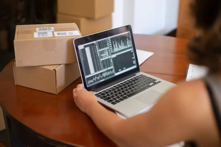 How to Reduce Packaging Waste in Ecommerce