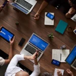 simplifydiggs.com vs. Broader Search Trends: Lessons for travel shoppers